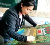 关于强队表现抢眼，栩栩如生的比赛引发热议的信息